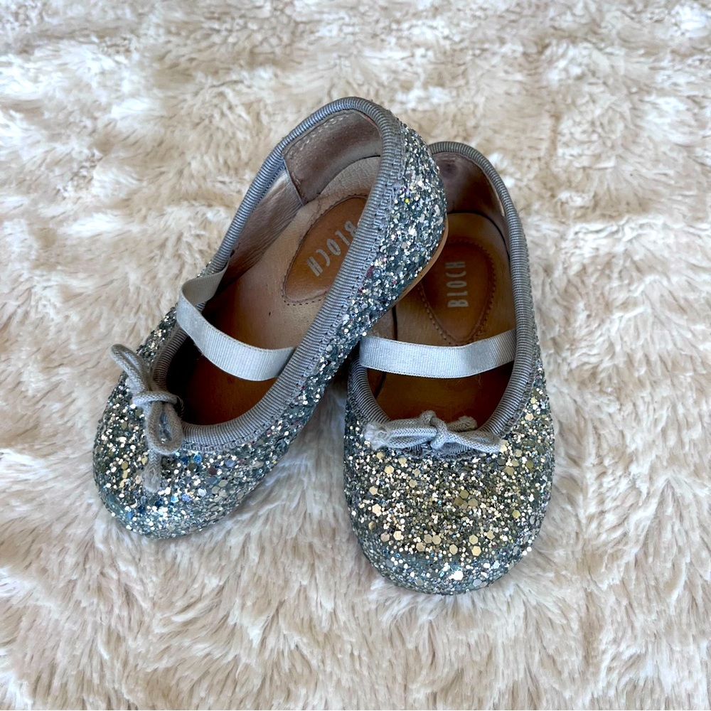 BLOCH girls silver sparkle Maryjane party shoe. EUR 21, USA 6.